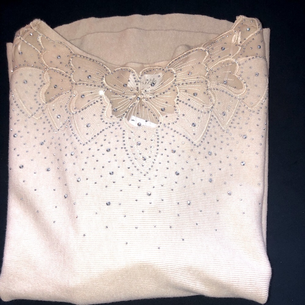 Siren Lily Cream color sweater